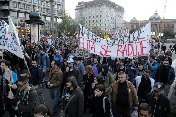 Захтеви исти - траже оставке